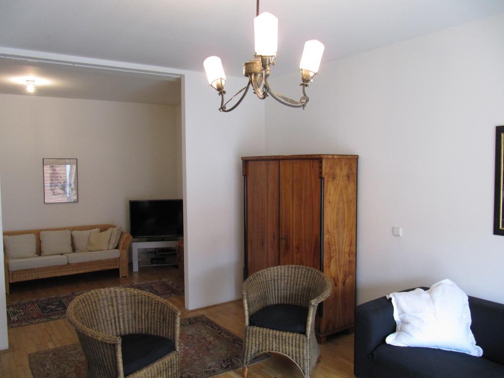 Apartman Old Centre - Rybarska Brana براتسيلافا المظهر الخارجي الصورة
